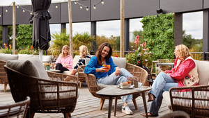 leusden-van-der-valk-hotel-leusden-amersfoort-terras